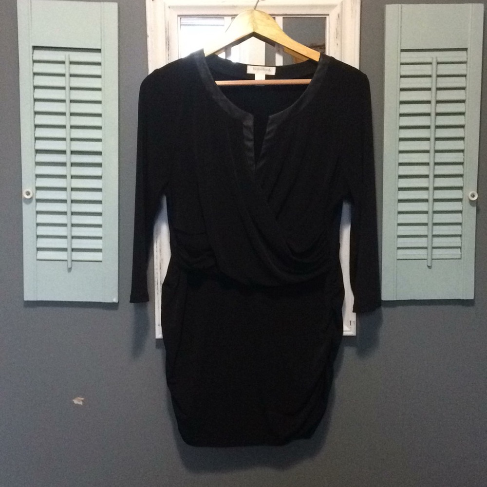 Motherhood maternity long black shirt